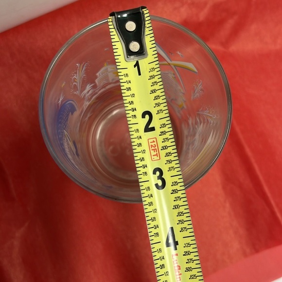 Walt Disney World 25 glass. - Picture 5 of 7